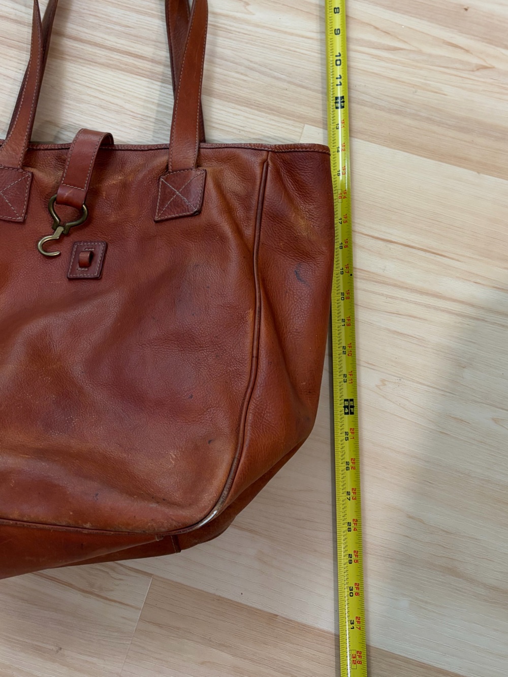 Ralph Lauren Leather Tote with Brass Hook - Picture 14 of 16